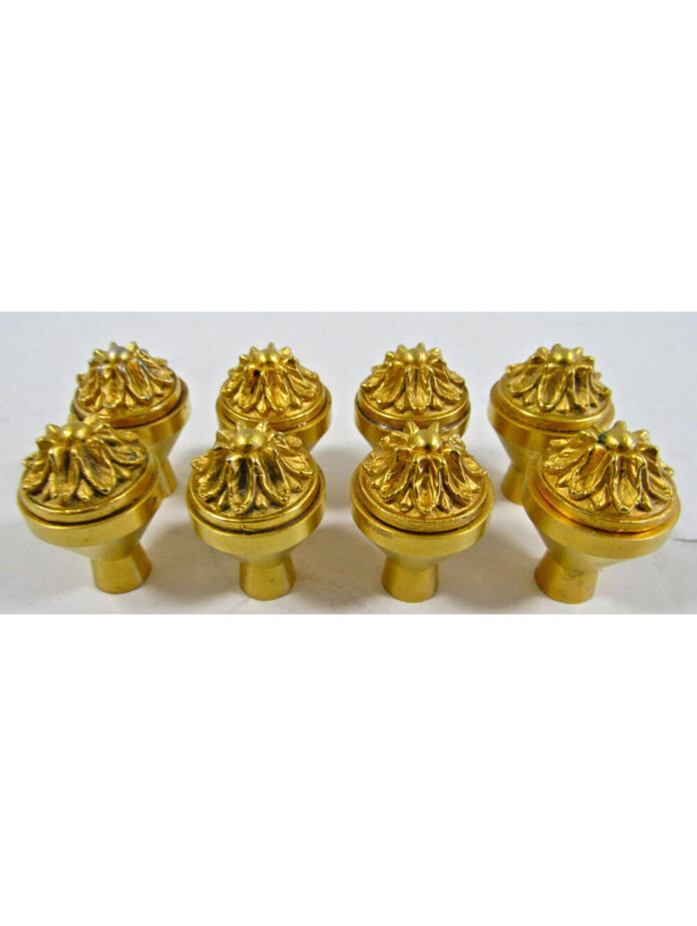 Sherle Wagner Set of Eight Ribbon & Reed Rosette Cabinet & Drawer Knobs